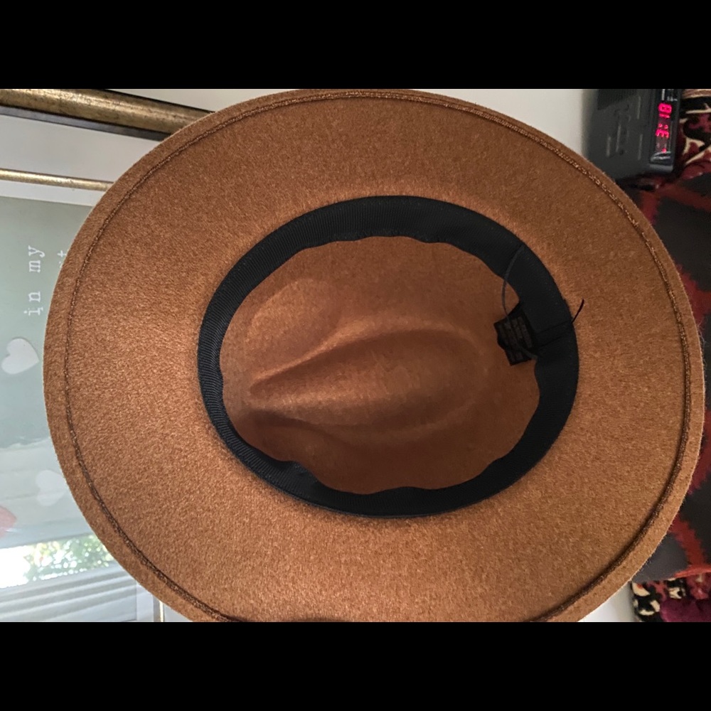 Hats - Picture 5 of 7